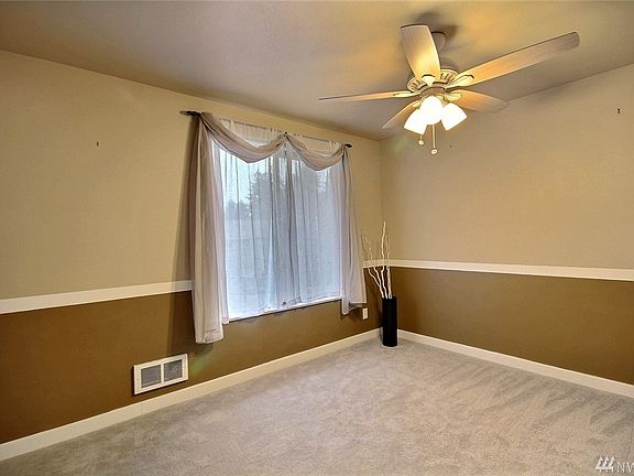 4th image of 11439 SE 257th Pl APT H201