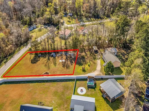 2976 Sweet Bay Rd., Longs, SC 29568