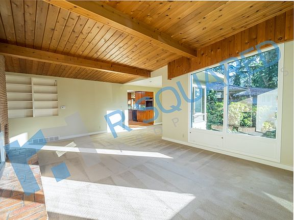 4th image of 108 92nd Ave NE