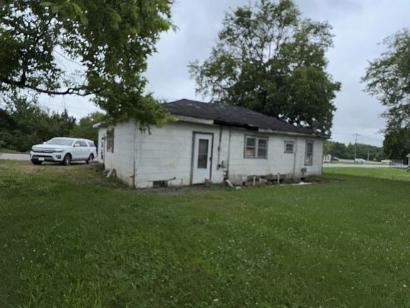 4th image of 111 Bethany Ln