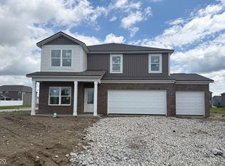 2539 Kingman Dr, Whitestown, IN 46075