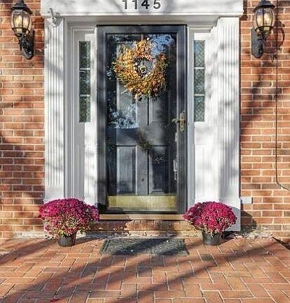 3rd image of 1145 Dunbarton Ln
