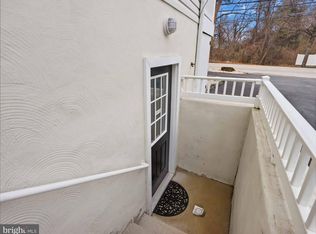 8147 Hog Neck Rd, Pasadena, MD 21122