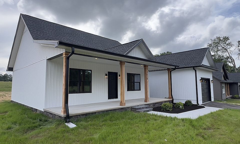 1st image of 3020 Ditty Rd
