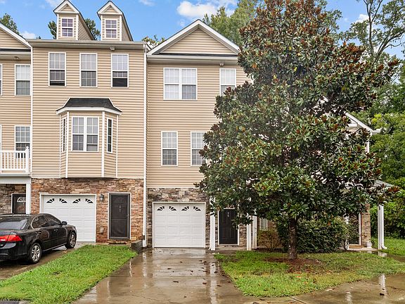 2nd image of 650 Ganyard Farm Way Unit 29