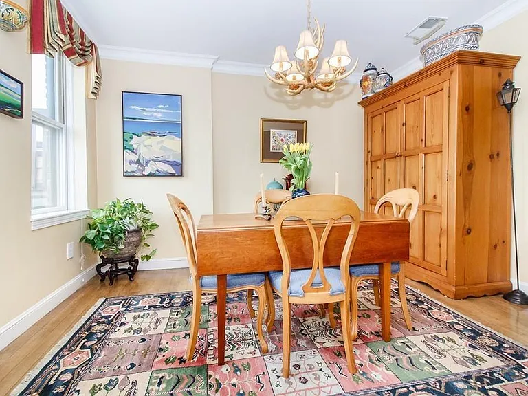 25 Revere St #5 — Photo 5