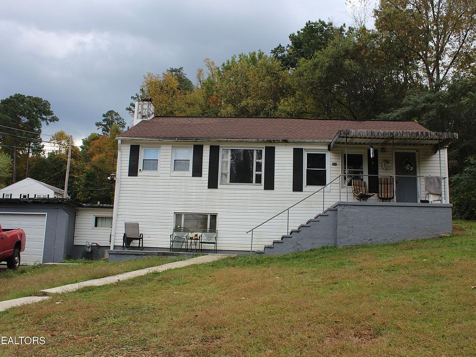 1st image of 300 Hialeah Dr