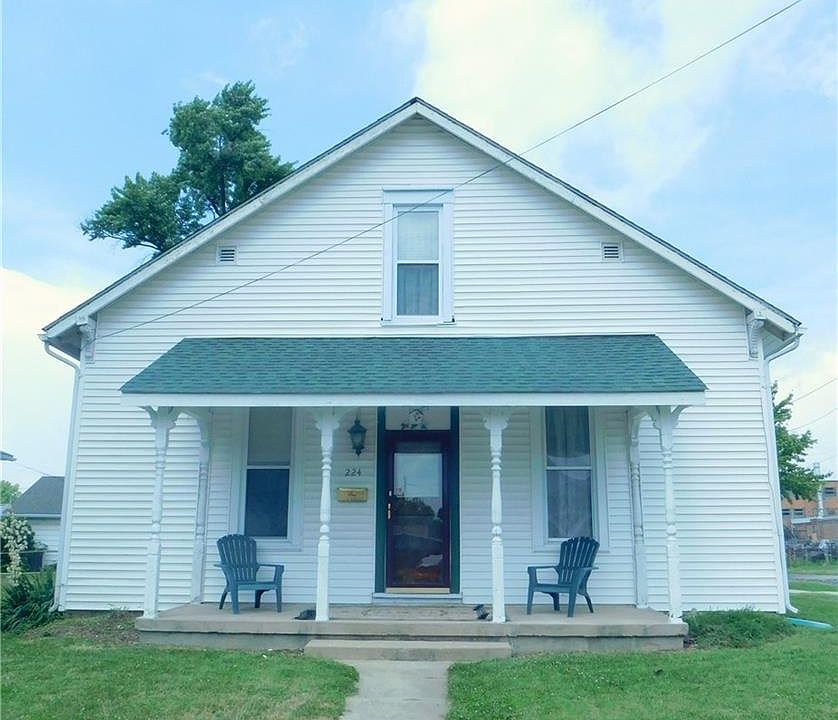 1st image of 224 E South St