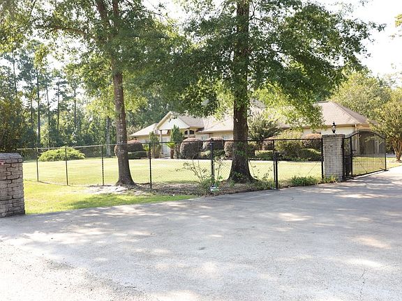2nd image of 2342 Pine Park Blvd