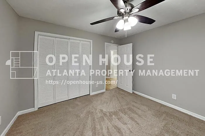 2330 Hinton Rd — Photo 12