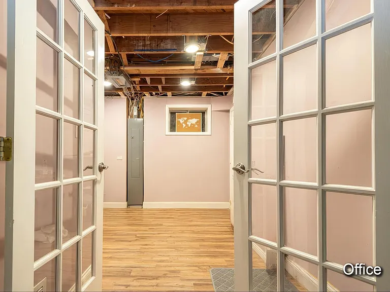 120 E Dixie St — Photo 14