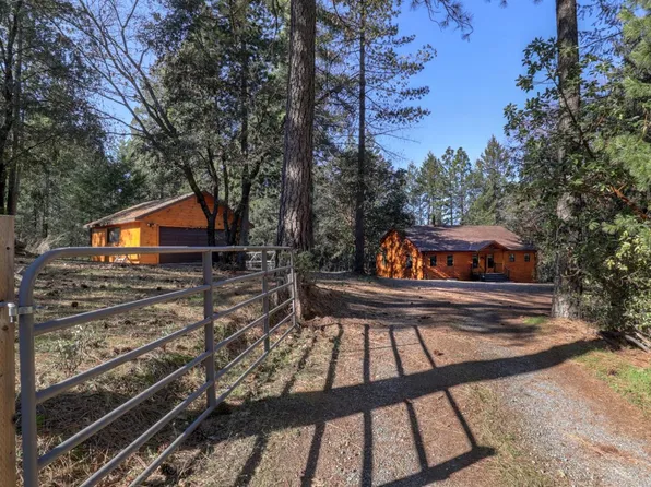 3126 Conifer Ct, Garden Valley, CA 95633
