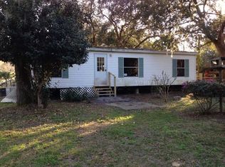 2405 W Osceola Rd, Geneva, FL 32732