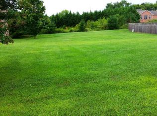 223 Lavista Dr, Maryville, TN 37804