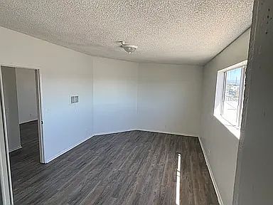 3rd image of 4031 W 129th St #8