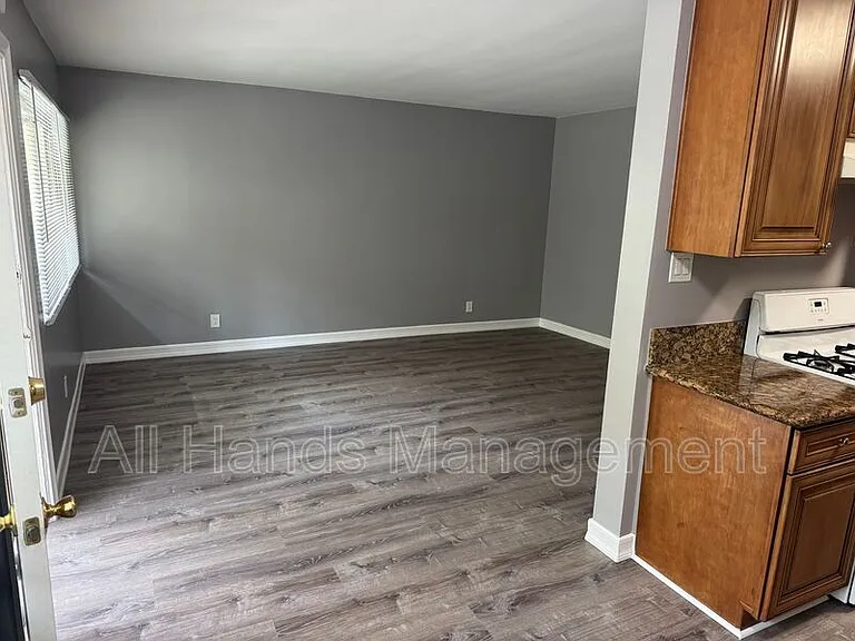 3025 E 5th St #1 — Photo 3