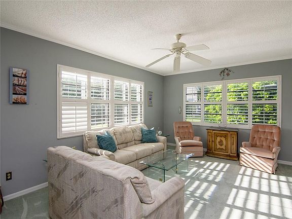 5th image of 1801 Indian River Blvd #4