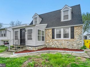 211 Lake Rd, Pasadena, MD 21122