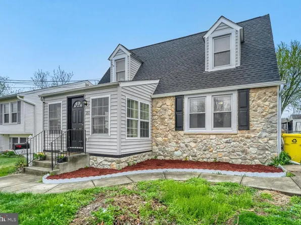 211 Lake Rd, Pasadena, MD 21122