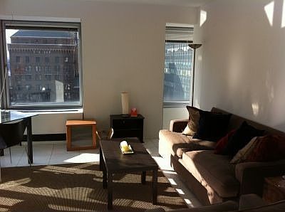 2nd image of 150-156 W 56th St APT 3008