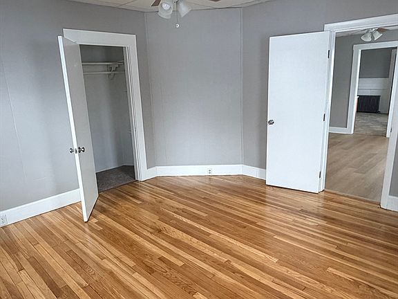4th image of 3 Madison St #1