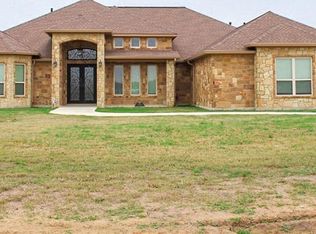 320 Sendera Loop, Victoria, TX 77904