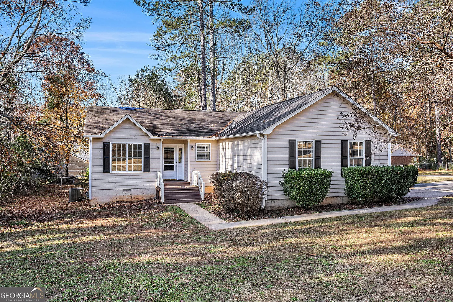 800 Meadowbrook Dr photo 1