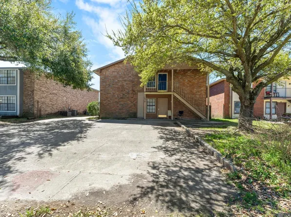 11634 Sherwood Valley Ct, Baton Rouge, LA 70816