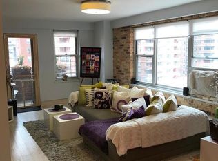 570 Grand St APT 902, New York, NY