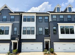 2120 Pink Peony Cir #152, Durham, NC 27703