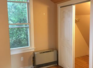 22 Fleetwood St, Portland, ME 04102