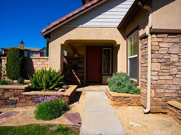 2nd image of 13816 Hummingbird Way