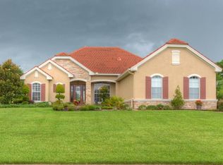 34047 Americana Ave, Dade City, FL 33525