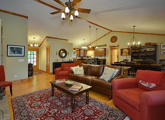 4th image of 93 Two Ponds Dr #9