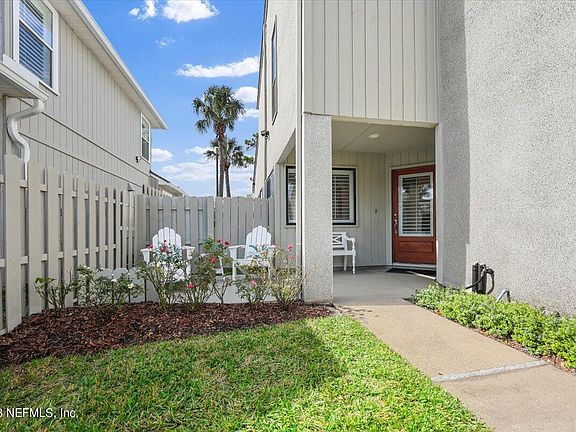 2nd image of 555 SELVA LAKES Circle