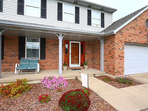 2nd image of 3564 Gary Dr