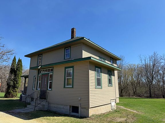 3rd image of 14543 530th St