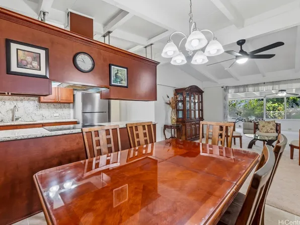 2010 Komo Mai Dr, Pearl City, HI 96782