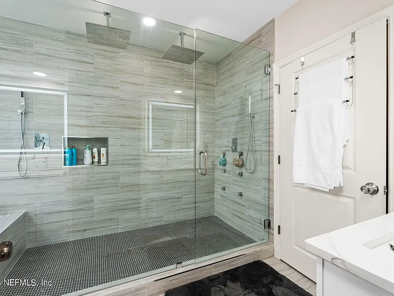 400 E Bay St #2206 — Photo 41