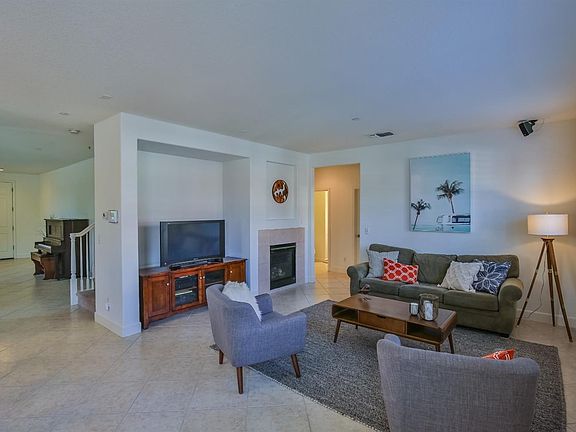 4th image of 2759 Nicolson Cir