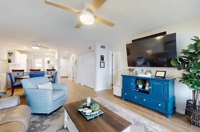 454 Bouchelle Dr #202 — Photo 13
