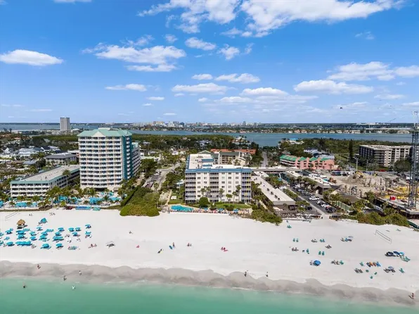 800 Benjamin Franklin Dr Unit 206, Sarasota, FL 34236