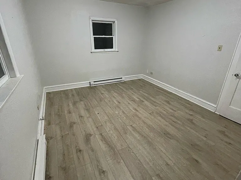 502 Oak St #3 — Photo 4