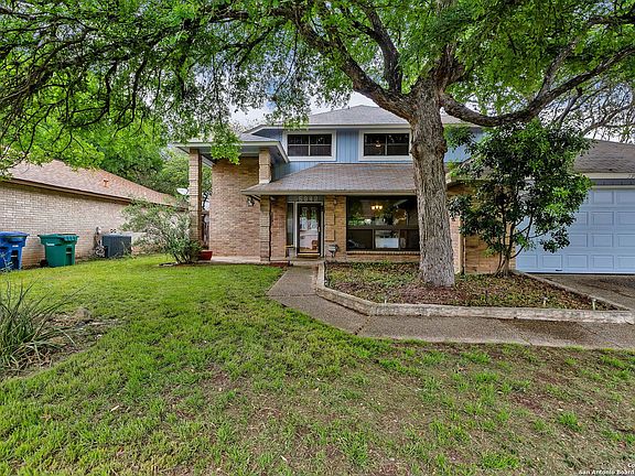 3rd image of 5942 Woodridge Rock