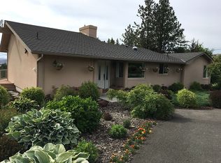616 Country Club Dr, Yakima, WA