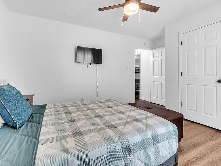 7650 Hedgington Dr — Photo 27