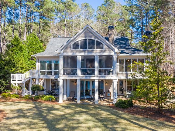 2nd image of 1041 Park House Ln