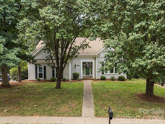 2nd image of 6632 Elmstone Dr