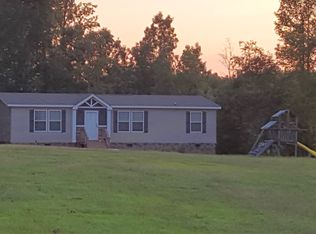 498 Tall Pines Ln, Charlotte Court House, VA 23923