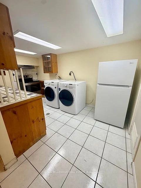 Studio, $1,700 — Photo 2